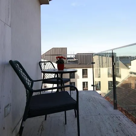 360 Panorama • Rooftop Jacuzzi • Downtown Luxury Apartment *