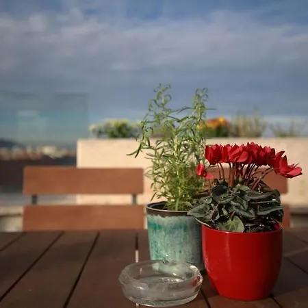 360 Panorama • Rooftop Jacuzzi • Downtown Luxury