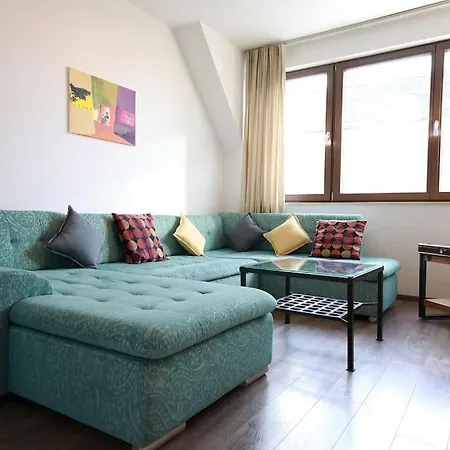 360 Panorama • Rooftop Jacuzzi • Downtown Luxury Apartment