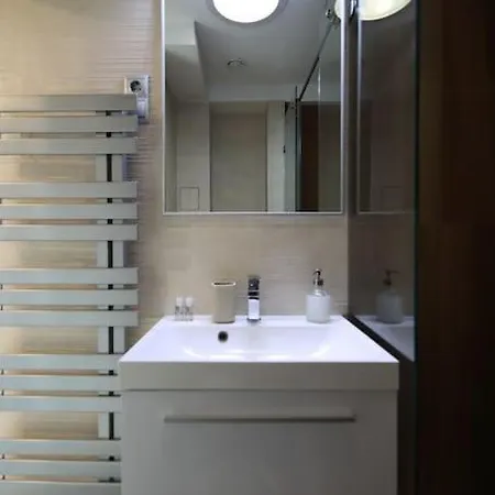 Lejlighed 360 Panorama • Rooftop Jacuzzi • Downtown Luxury Budapest