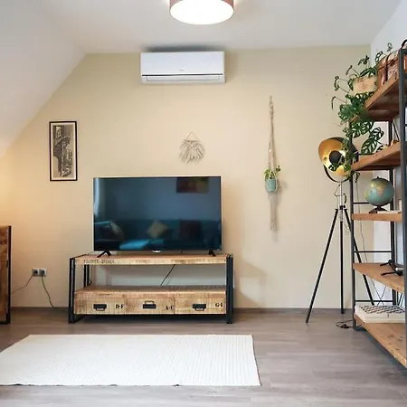 360 Panorama • Rooftop Jacuzzi • Downtown Luxury * Budapeşte